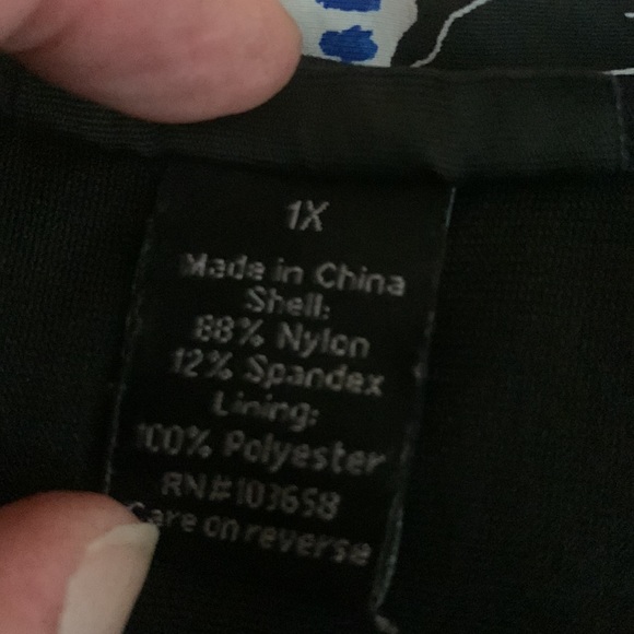 Apt 9 swim two piece. Size 1x! Good condition. - Picture 2 of 5